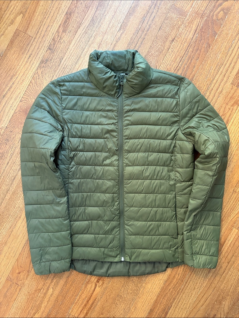 Women’s Lightweight Puffer Jacket- Olive Green Old Navy Active medium
